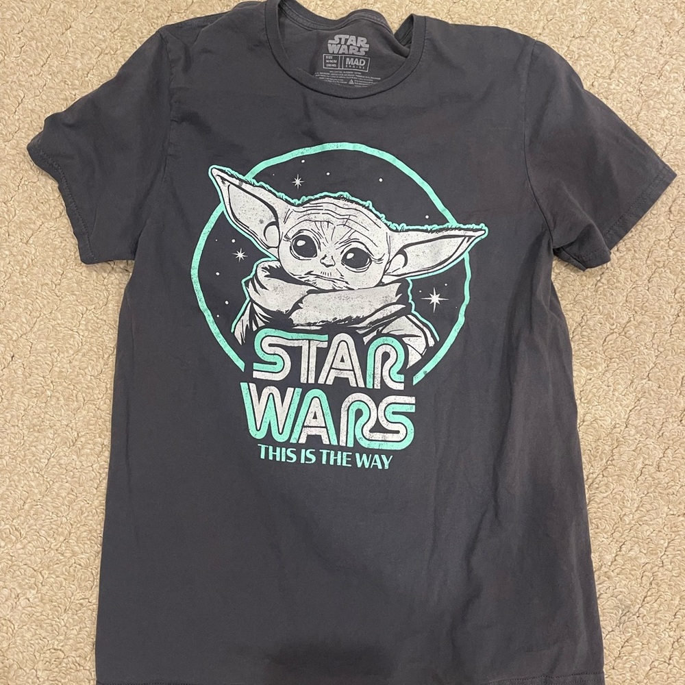 Star Wars Baby Yoda Grogu Short Sleeve Tee T-Shirt Adult Medium